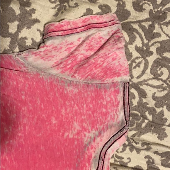 T shirt - Picture 2 of 6